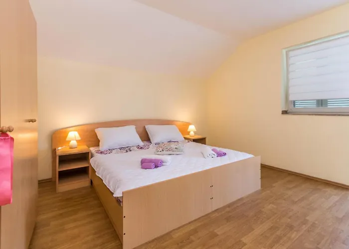 度假居 Awesome In With Wifi 本科瓦茨