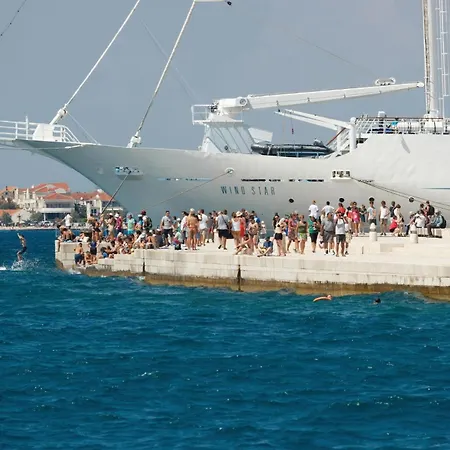 Awesome In With Wifi